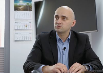 pojedynczy kadr z filmu Case Study Artimas