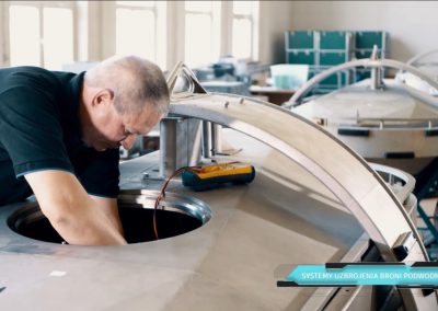 pojedynczy kadr z filmu korporacyjnego dla Centrum Techniki Morskiej Ośrodka Badawczo Rozwojowego