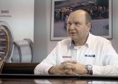 pojedyncza klatka z filmu Mobipol Case Study dla Verizon Connect